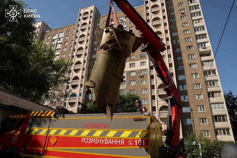 Nga không kích đáp trả, phóng loạt tên lửa rung chuyển Kiev Nga không kích đáp trả, phóng loạt tên lửa rung chuyển Kiev
