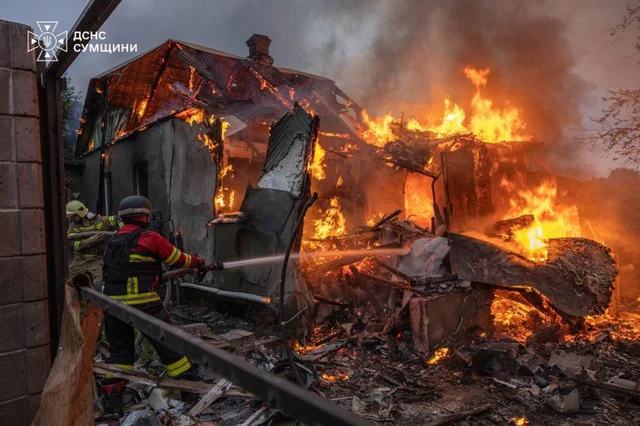 Nga nã 40 tên lửa/giờ vào Dnipropetrovsk, Ukraine hứng đòn trả đũa quy mô lớn - Chuyên gia lý giải chiến thuật của Kremlin Nga nã 40 tên lửa/giờ vào Dnipropetrovsk, Ukraine hứng đòn trả đũa quy mô lớn - Chuyên gia lý giải chiến thuật của Kremlin