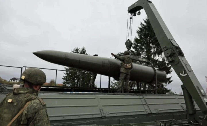 Nga 'sẵn sàng sử dụng vũ khí hạt nhân' để bảo vệ Kaliningrad Nga 'sẵn sàng sử dụng vũ khí hạt nhân' để bảo vệ Kaliningrad
