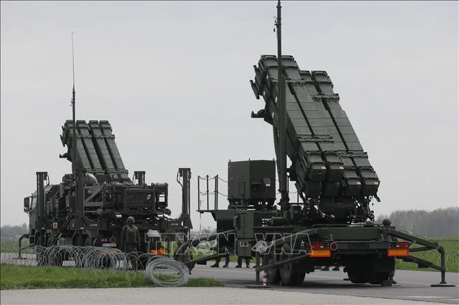 Nga tăng cường dùng tên lửa đạn đạo khi năng lực đánh chặn của Ukraine giảm mạnh Nga tăng cường dùng tên lửa đạn đạo khi năng lực đánh chặn của Ukraine giảm mạnh