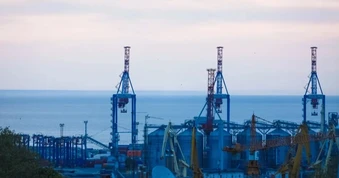 Nga tập kích cảng tư nhân lớn nhất Ukraine sau khi bác đề xuất ngừng bắn