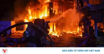 Nga tuyên bố tập kích hạ tầng cảng biển Ukraine, bắn hạ 585 UAV trong đêm