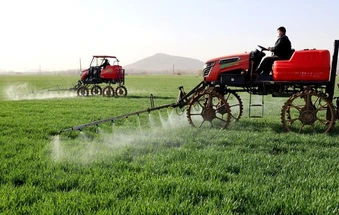Ngành hóa chất nông nghiệp Trung Quốc hưởng lợi từ cuộc chiến Trung Đông