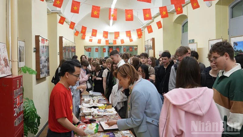 Ngày Kinh tế Việt Nam tại Saint Petersburg, Liên bang Nga Ngày Kinh tế Việt Nam tại Saint Petersburg, Liên bang Nga