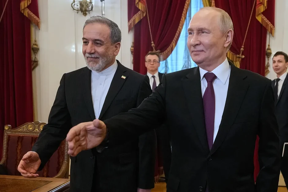 Ngoại trưởng Iran Araghchi hội đàm với Tổng thống Nga Putin Ngoại trưởng Iran Araghchi hội đàm với Tổng thống Nga Putin