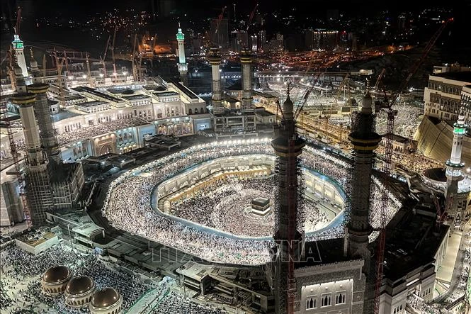 Người Hồi giáo châu Á vẫn hành hương đến Thánh địa Mecca bất chấp xung đột Trung Đông Người Hồi giáo châu Á vẫn hành hương đến Thánh địa Mecca bất chấp xung đột Trung Đông