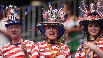 Nhà hàng Việt ở Houston kỳ vọng đón sóng từ CĐV World Cup - Báo TinVina