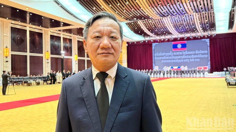 Nhà lãnh đạo xuất sắc luôn tâm huyết vun đắp mối quan hệ đặc biệt Lào-Việt Nam Nhà lãnh đạo xuất sắc luôn tâm huyết vun đắp mối quan hệ đặc biệt Lào-Việt Nam