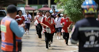 Nhân chứng kể khoảnh khắc nam sinh xả súng trong trường học ở Thái Lan
