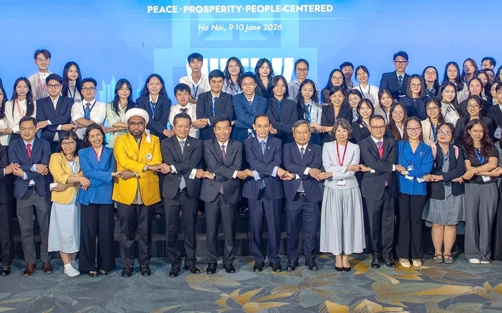 Nhân tố Việt Nam trong đối thoại Nga - ASEAN Nhân tố Việt Nam trong đối thoại Nga - ASEAN