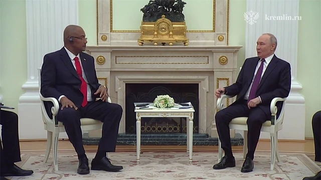 Nhân vật đặc biệt vừa tới gặp ông Putin: Kremlin huy động cả lãnh đạo tình báo, cử chỉ của ông Lavrov hé lộ bí ẩn Nhân vật đặc biệt vừa tới gặp ông Putin: Kremlin huy động cả lãnh đạo tình báo, cử chỉ của ông Lavrov hé lộ bí ẩn