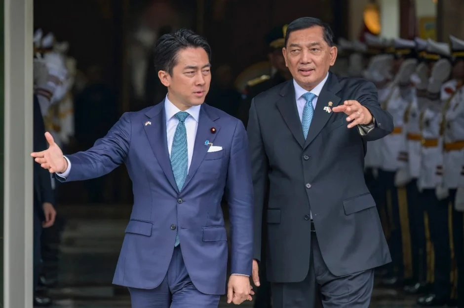 Nhật Bản dỡ bỏ lệnh cấm từ Thế chiến II, 'bắt tay' 2 nước Đông Nam Á: Căng thẳng gia tăng với Trung Quốc? Nhật Bản dỡ bỏ lệnh cấm từ Thế chiến II, 'bắt tay' 2 nước Đông Nam Á: Căng thẳng gia tăng với Trung Quốc?