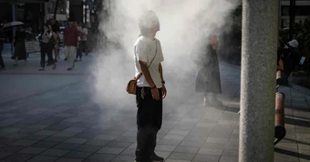 Nhật Bản đối mặt mùa hè 'nóng đổ lửa', 40°C là... thường thôi