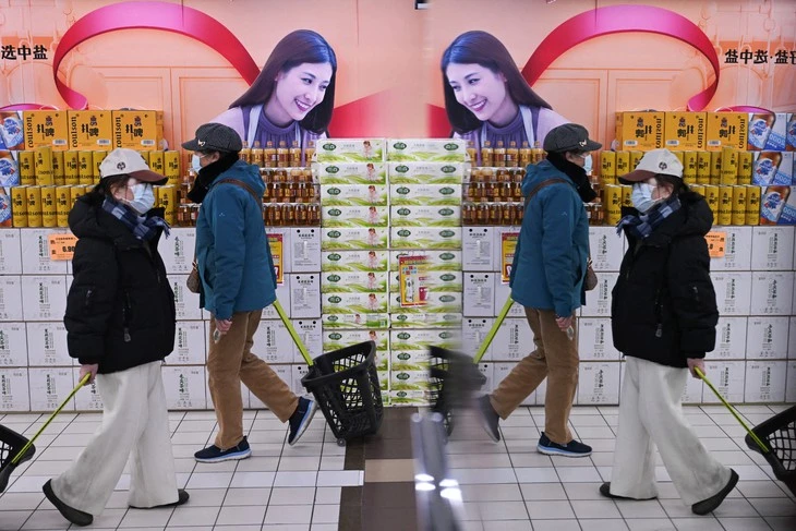 Nhiều ngân hàng trung ương trên thế giới cảnh báo tăng trưởng yếu và lạm phát Nhiều ngân hàng trung ương trên thế giới cảnh báo tăng trưởng yếu và lạm phát