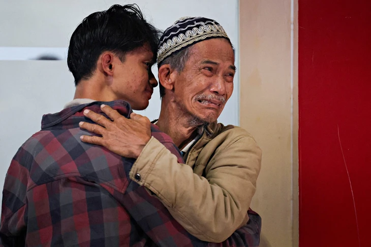 Những lời kể ám ảnh sau thảm kịch tàu hỏa ở Indonesia khiến 16 phụ nữ thiệt mạng Những lời kể ám ảnh sau thảm kịch tàu hỏa ở Indonesia khiến 16 phụ nữ thiệt mạng