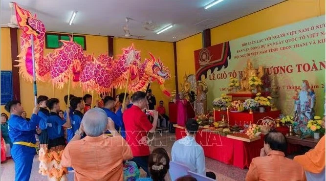 Những ngôi chùa Việt được Hoàng gia Thái Lan bảo trợ