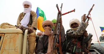 Những trận oanh tạc của Nga đánh bật phiến quân Tuareg khỏi thành phố Kidal