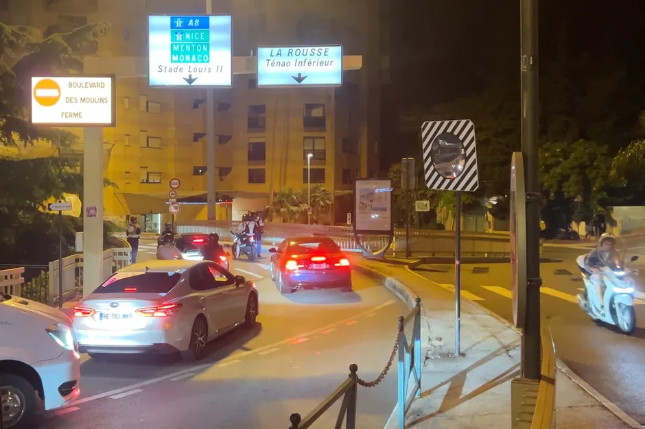 Nổ bom bưu kiện ở Monaco khiến 3 người bị thương Nổ bom bưu kiện ở Monaco khiến 3 người bị thương