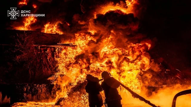 Nổ liên hoàn Ukraine, Nga tuyên bố đánh trúng mục tiêu mật - Nhiều nước NATO ra tuyên bố khẩn, hé lộ kế hoạch 3 vạn quân Nổ liên hoàn Ukraine, Nga tuyên bố đánh trúng mục tiêu mật - Nhiều nước NATO ra tuyên bố khẩn, hé lộ kế hoạch 3 vạn quân