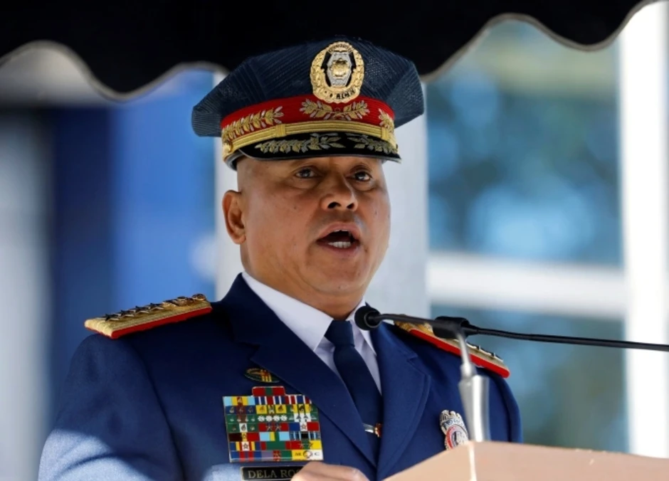 Nổ súng tại Thượng viện Philippines khi binh sĩ tìm cách bắt đồng minh của ông Duterte Nổ súng tại Thượng viện Philippines khi binh sĩ tìm cách bắt đồng minh của ông Duterte