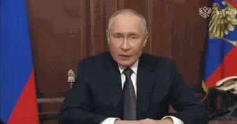 NÓNG: Ông Putin tuyên bố chỉ còn 10.5km trước giờ G, 2 vạn quân Kiev rời bỏ hàng ngũ – Cờ Nga đã cắm giữa Konstantinovka