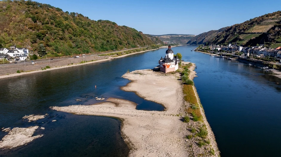 Nước sông Rhine cạn gây thêm trở ngại cho kinh tế Đức - Báo TinVina Nước sông Rhine cạn gây thêm trở ngại cho kinh tế Đức - Báo TinVina