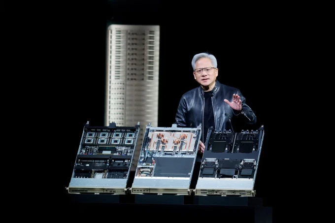 NVIDIA tự tin đạt 1 . 000 Tỷ USD doanh thu nhờ xuất khẩu chip sang Trung Quốc năm 2026 NVIDIA tự tin đạt 1 . 000 Tỷ USD doanh thu nhờ xuất khẩu chip sang Trung Quốc năm 2026