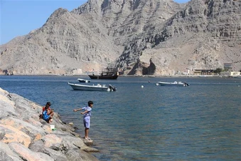 Oman bác sức ép từ Mỹ, duy trì đối thoại với Iran về eo biển Hormuz