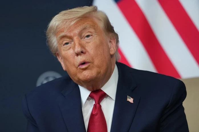 Ông Donald Trump tuyên bố "không chi dù chỉ 10 xu" để tái thiết Iran Ông Donald Trump tuyên bố "không chi dù chỉ 10 xu" để tái thiết Iran