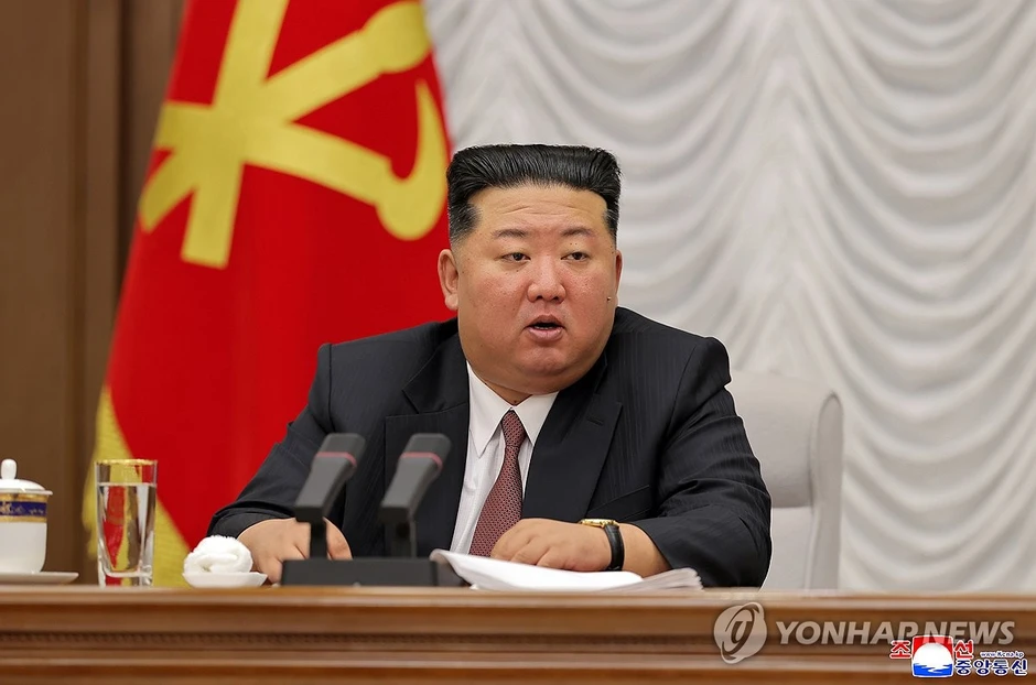 Ông Kim Jong Un chỉ đạo tăng cường năng lực hạt nhân và tình báo của Triều Tiên Ông Kim Jong Un chỉ đạo tăng cường năng lực hạt nhân và tình báo của Triều Tiên