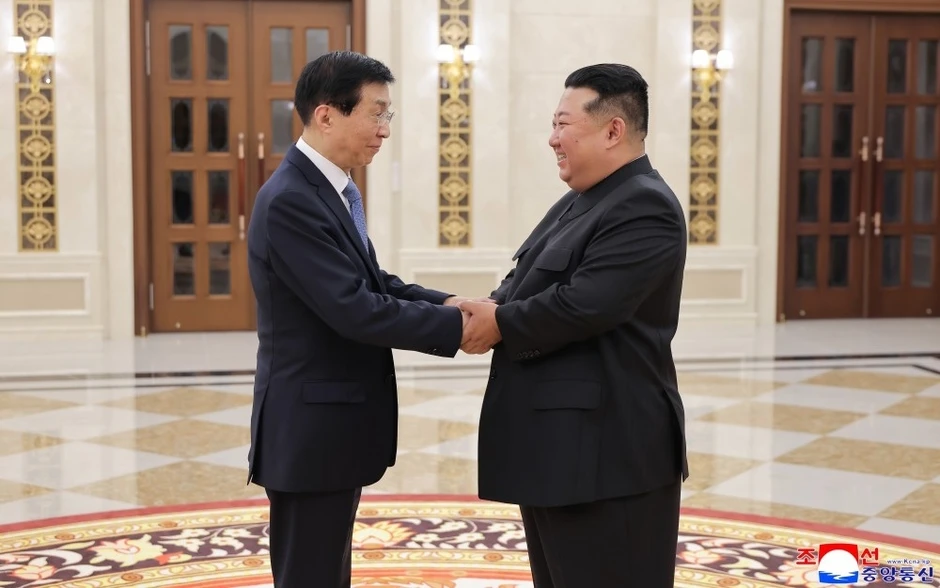 Ông Kim Jong Un khẳng định tính chiến lược của quan hệ Triều Tiên - Trung Quốc Ông Kim Jong Un khẳng định tính chiến lược của quan hệ Triều Tiên - Trung Quốc