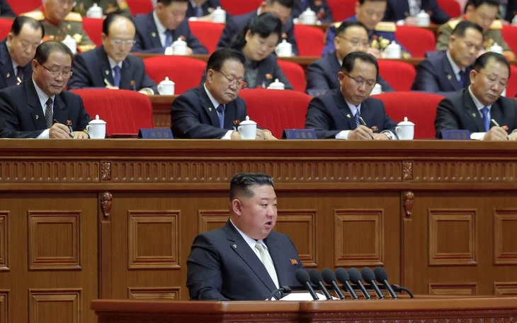 Ông Kim Jong Un tái đắc cử Chủ tịch Ủy ban Quốc vụ Triều Tiên Ông Kim Jong Un tái đắc cử Chủ tịch Ủy ban Quốc vụ Triều Tiên