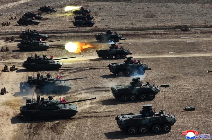 Ông Kim Jong Un và con gái ngồi xe tăng 'không có đối thủ trên thế giới' Ông Kim Jong Un và con gái ngồi xe tăng 'không có đối thủ trên thế giới'