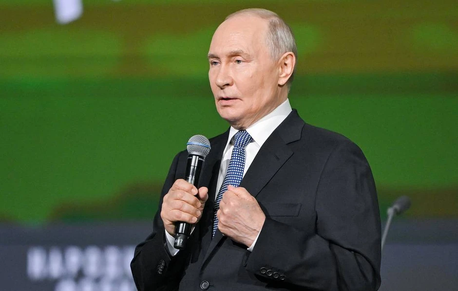 Ông Putin cảnh báo Ukraine, Kiev kêu gọi thêm hệ thống phòng không Ông Putin cảnh báo Ukraine, Kiev kêu gọi thêm hệ thống phòng không