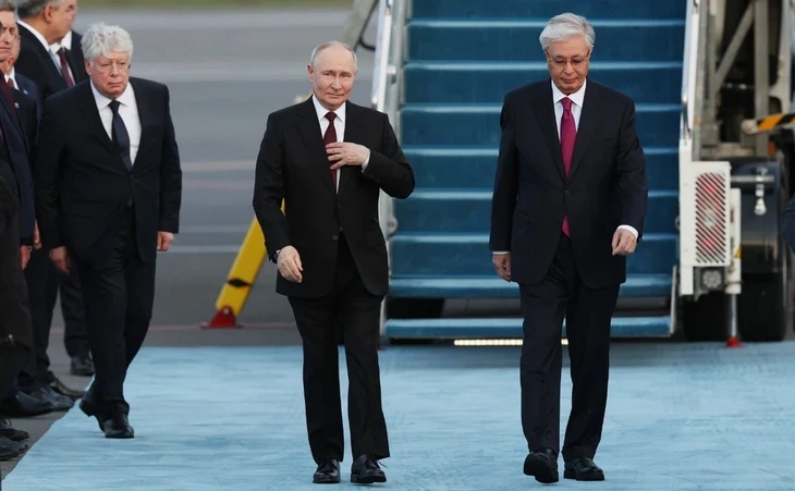 Ông Putin thăm cấp nhà nước Kazakhstan, được máy bay chiến đấu hộ tống đến tận thủ đô Ông Putin thăm cấp nhà nước Kazakhstan, được máy bay chiến đấu hộ tống đến tận thủ đô