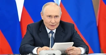 Ông Putin yêu cầu chính phủ hỗ trợ xây dựng lại các kho hàng thương mại