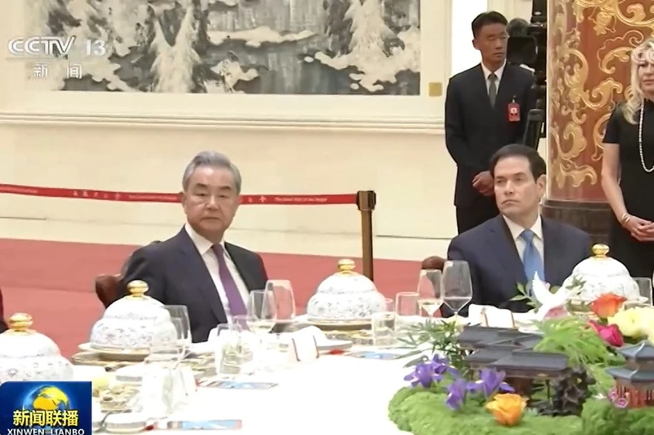 Ông Tập nhấn mạnh quan hệ Trung Quốc - Mỹ mang lợi ích cho hơn 8 tỷ người Ông Tập nhấn mạnh quan hệ Trung Quốc - Mỹ mang lợi ích cho hơn 8 tỷ người