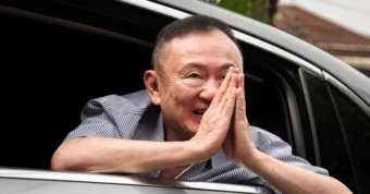 Ông Thaksin chuẩn bị quay lại Dubai sau khi được ân xá