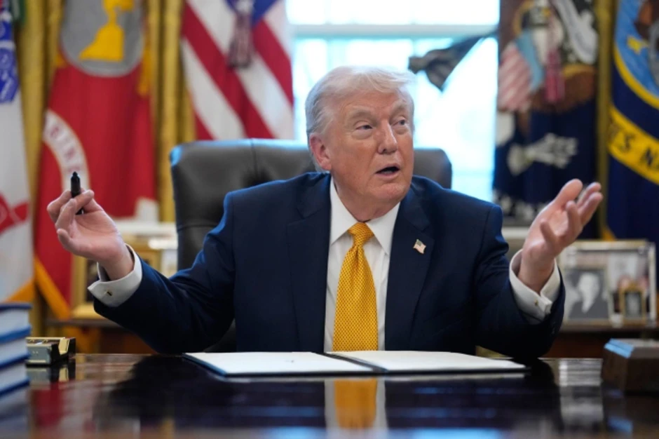 Ông Trump bị sốc trước đòn trả đũa của Iran Ông Trump bị sốc trước đòn trả đũa của Iran