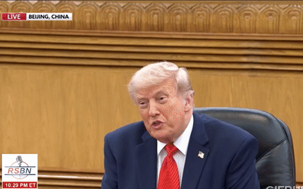 Ông Trump buộc nữ Đại sứ từ chức, nhấn mạnh 'không phải người nhà': Bê bối 'đe dọa lật đổ chính phủ' Ông Trump buộc nữ Đại sứ từ chức, nhấn mạnh 'không phải người nhà': Bê bối 'đe dọa lật đổ chính phủ'