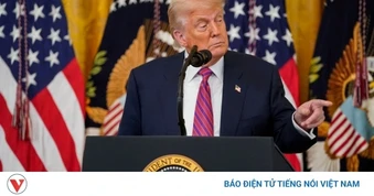 Ông Trump cảnh báo Trung Quốc về khả năng cung cấp vũ khí cho Iran