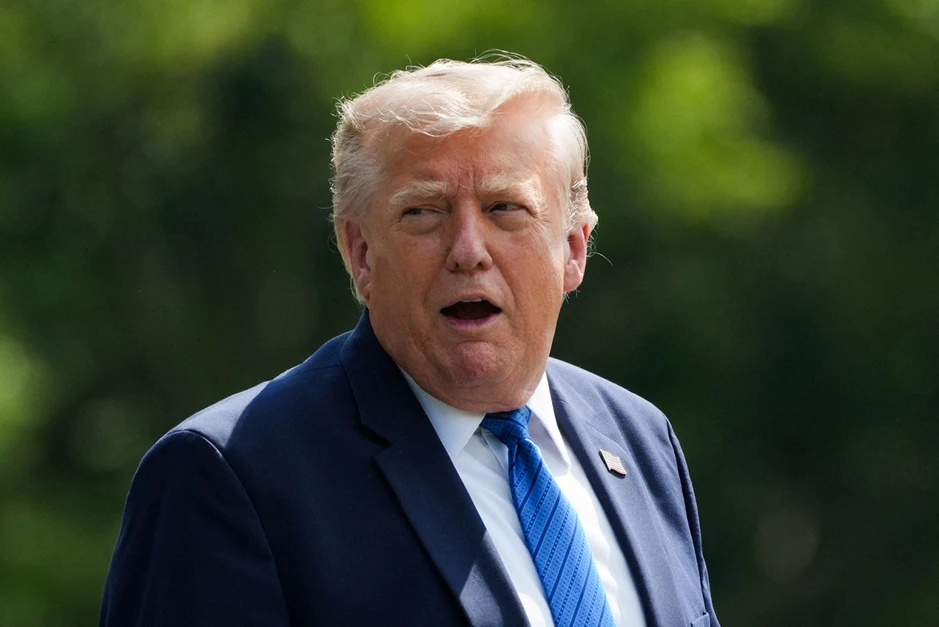 Ông Trump cảnh báo xung đột với Iran sẽ còn kéo dài Ông Trump cảnh báo xung đột với Iran sẽ còn kéo dài