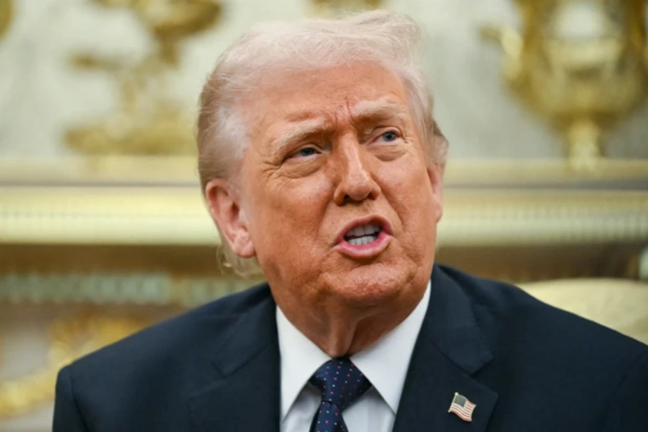 Ông Trump chỉ trích Anh, Tây Ban Nha không hợp tác trong chiến dịch Iran Ông Trump chỉ trích Anh, Tây Ban Nha không hợp tác trong chiến dịch Iran