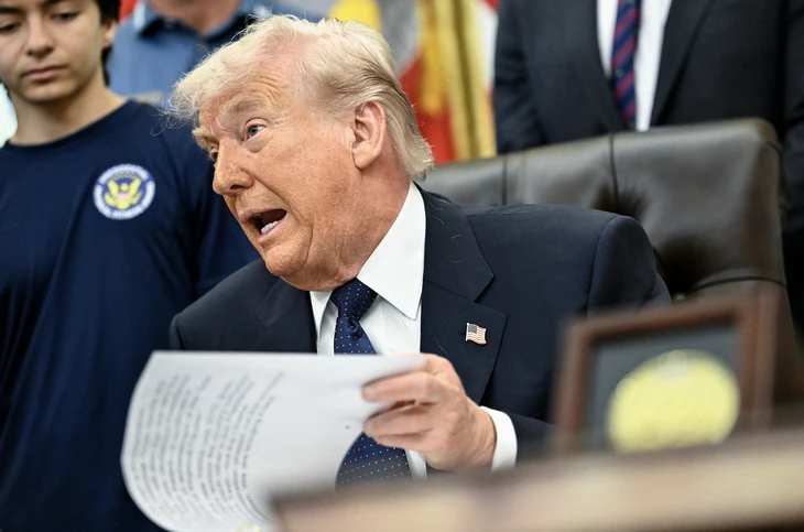 Ông Trump: Chiến dịch Cuồng nộ chỉ chấm dứt nếu Iran đồng ý với những gì đã thống nhất Ông Trump: Chiến dịch Cuồng nộ chỉ chấm dứt nếu Iran đồng ý với những gì đã thống nhất