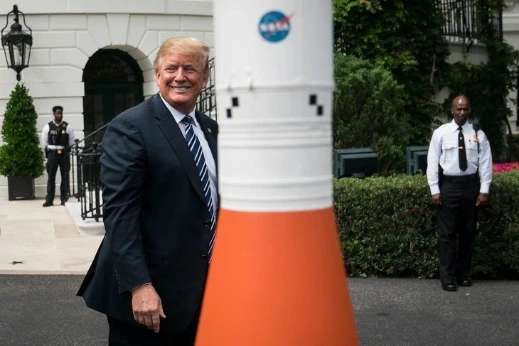 Ông Trump chuẩn bị tiếp đón phi hành đoàn Artemis, tham vọng chinh phục Mặt trăng và sao Hỏa