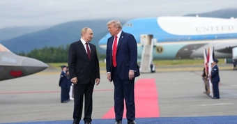 Ông Trump điện đàm với ông Putin, dự đoán xung đột Iran sẽ sớm kết thúc