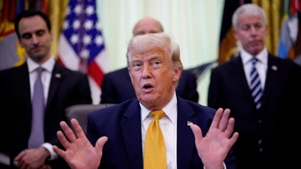 Ông Trump dọa không giúp đỡ NATO khi được yêu cầu