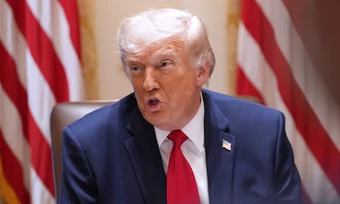 Ông Trump dọa thổi bay đồng minh Oman