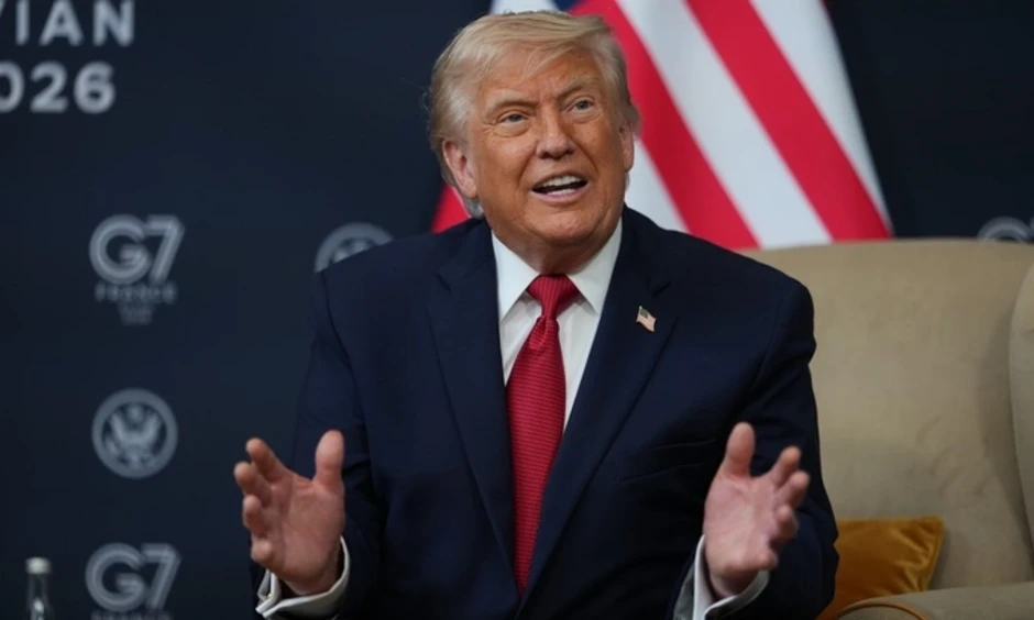 Ông Trump dọa tiếp tục ném bom nếu Iran không 'biết điều' Ông Trump dọa tiếp tục ném bom nếu Iran không 'biết điều'