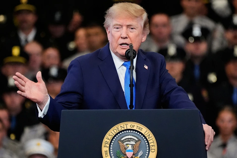 Ông Trump: 'Eo biển Hormuz sẽ sớm là lãnh thổ Mỹ' Ông Trump: 'Eo biển Hormuz sẽ sớm là lãnh thổ Mỹ'